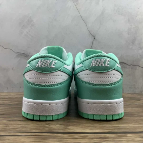 NK Dunk Green