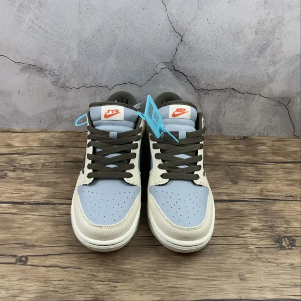 NK-Dunk-Grey-_-Brown-Grey-3.webp NK Dunk Grey & Brown-Grey