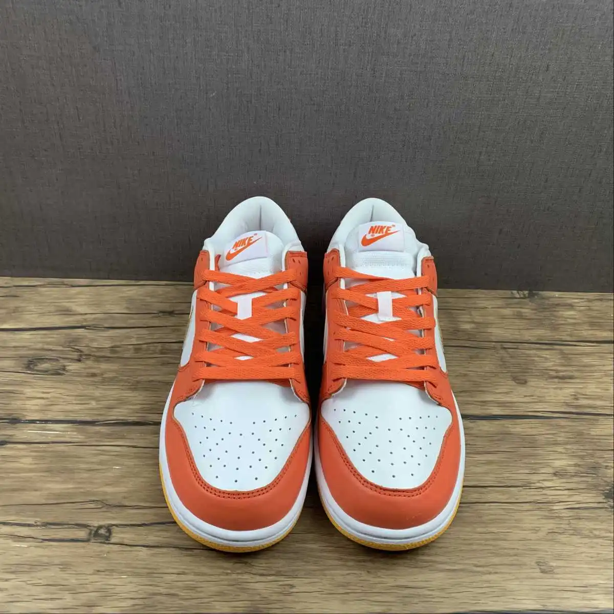 NK Dunk Orange & White-Gold - Imagen 3