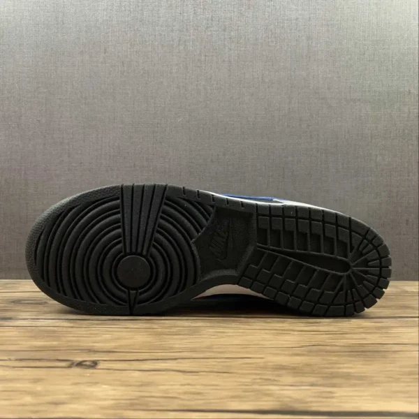NK Dunk Retro EMB