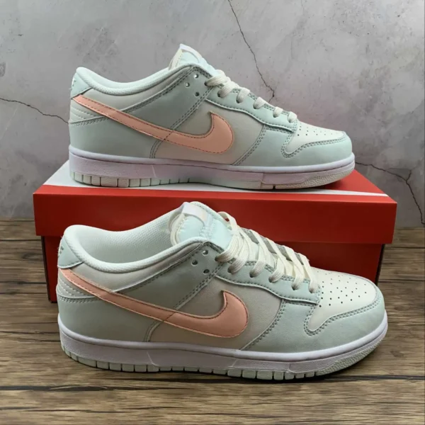 NK-Dunk-Sail-_-Crimson-Tint-Barely-Green-1.webp NK Dunk Sail & Crimson Tint-Barely Green