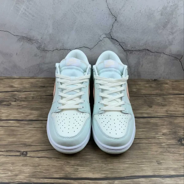 NK-Dunk-Sail-_-Crimson-Tint-Barely-Green-3.webp NK Dunk Sail & Crimson Tint-Barely Green