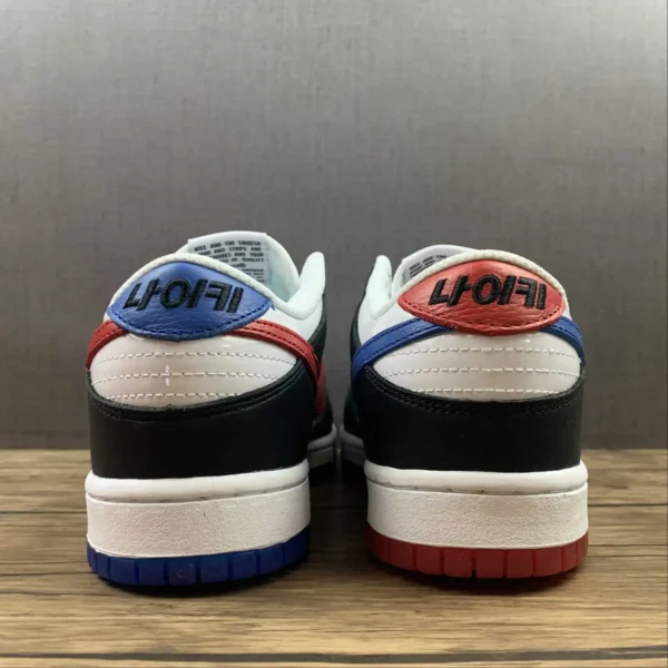 NK Dunk White, Black and Red