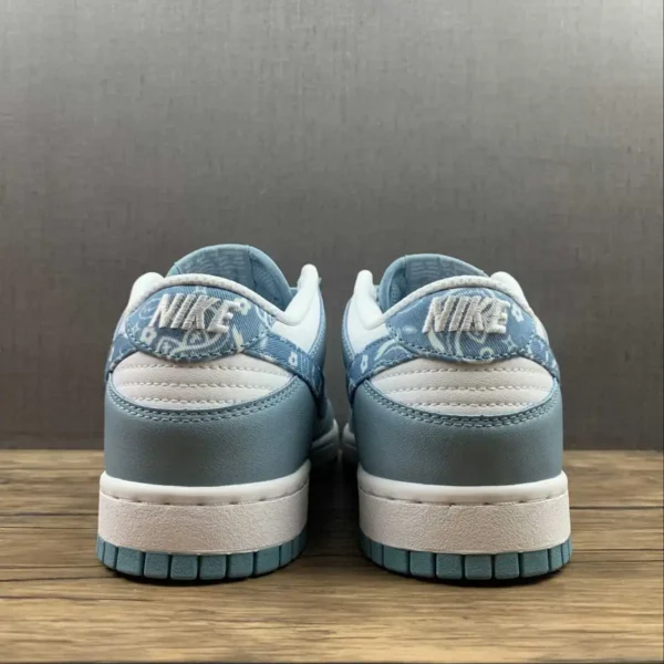NK-Dunk-White-_-Blue-4-1.webp NK Dunk White and Blue 1