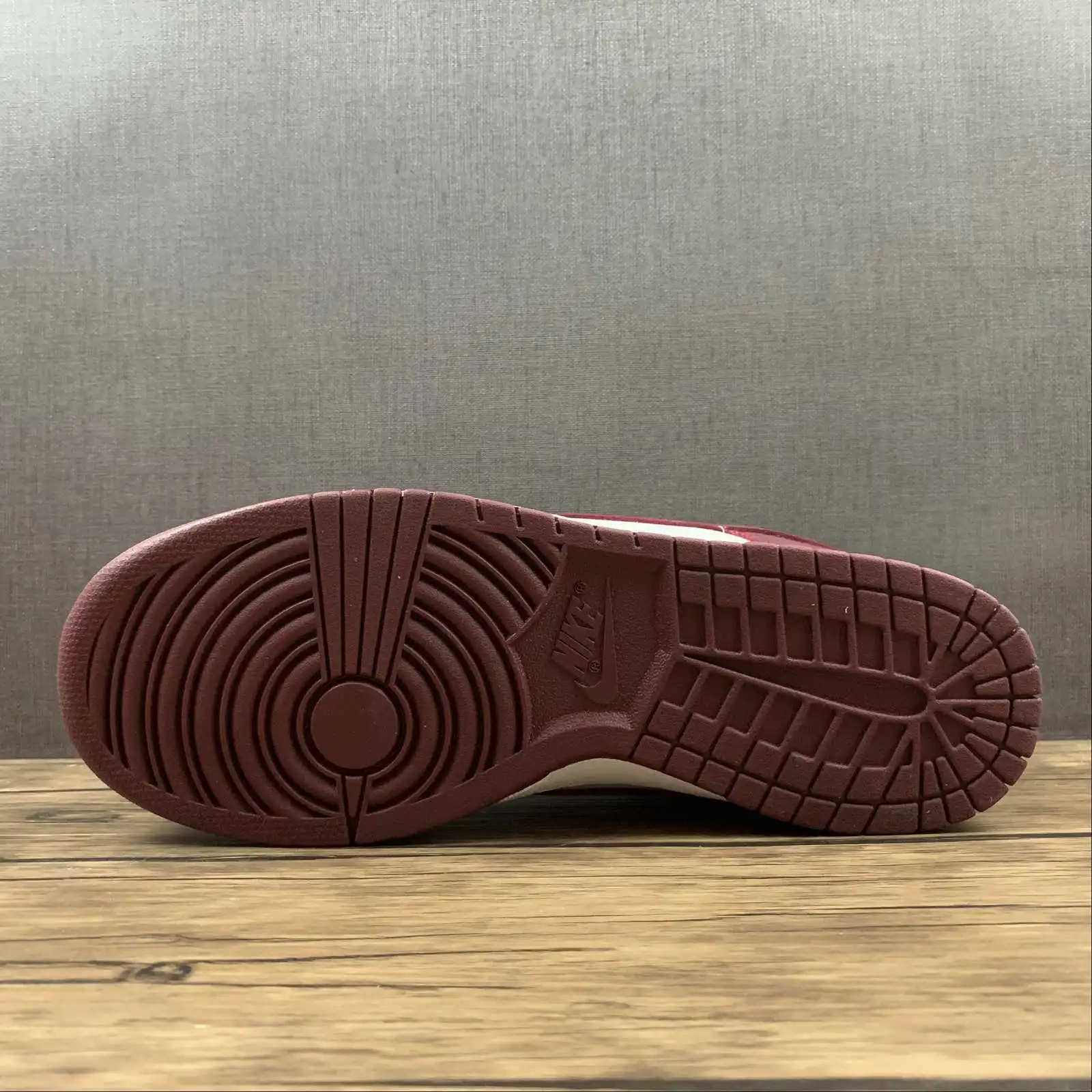 NK Dunk White and Wine Red - Imagen 2