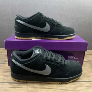 NK SB Dunk Black and Grey