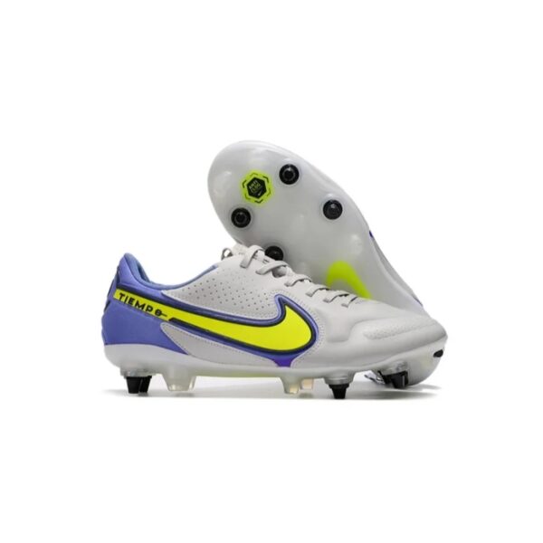 Nike-Tiempo-Legend-9-Elite-SG-Gris-con-detalles-Azules-y-Amarillos.jpg Nike Tiempo Legend 9 Elite SG Gris con detalles Azules y Amarillos