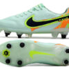 Nike-Tiempo-Legend-9-Elite-SG-Gris-con-detalles-verdes-y-naranjos-2.jpeg Nike Tiempo Legend 9 Elite SG Gris con detalles verdes y naranjos