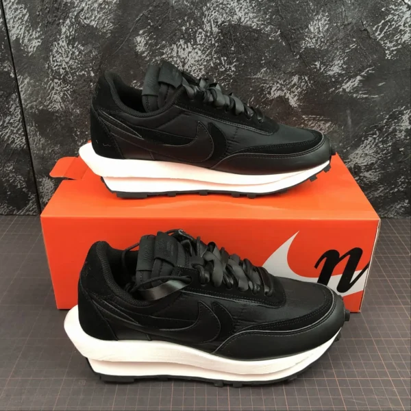 SACAI-It-Waffle-Black-1.webp SACAI It Waffle Black
