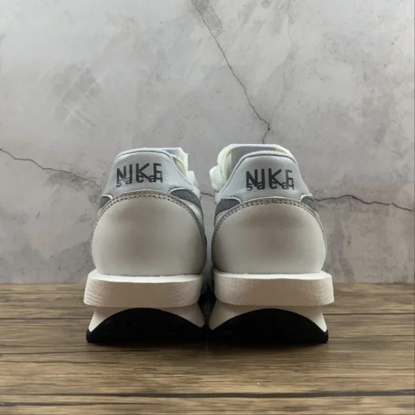 SACAI-White-Grey-4.webp SACAI White Grey