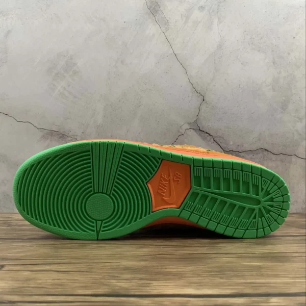 SB-Dunk-QS-Orange-2.webp SB Dunk QS Orange