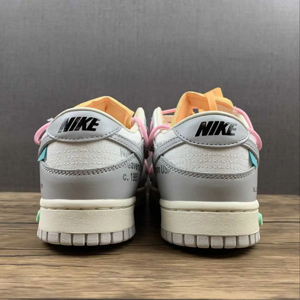 SB Dunk Sail and Neutral Grey 1 - Imagen 4