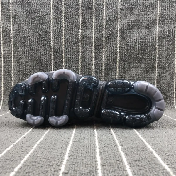 VAPORMAX-FLYKNIT-Grey-Black-2.webp VAPORMAX FLYKNIT Grey Black