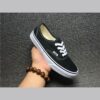 VNS LOW Classic Black