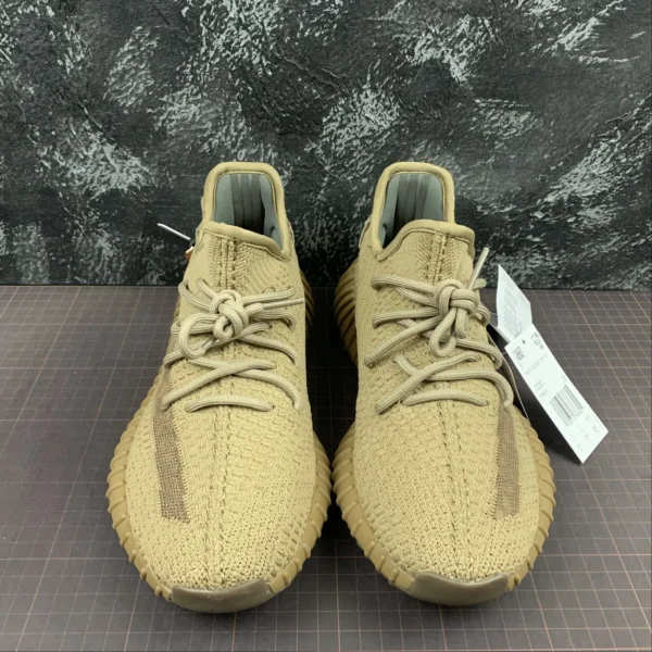 Y33zy-350-Khaki-Brown-Burn-2.webp Y33zy 350 Khaki Brown Burn