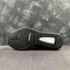 Y33zy-350-Pirblk-2.webp Y33zy 350 Pirblk