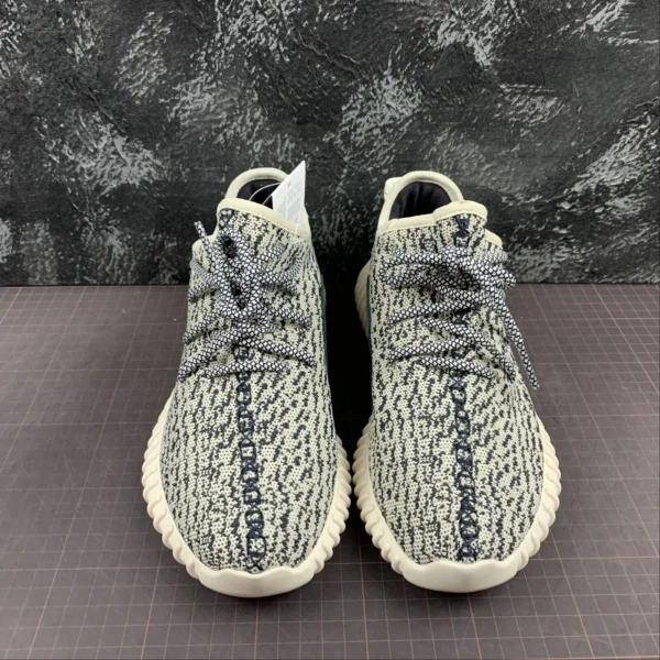 Y33zy-350-Turtle-3.webp Y33zy 350 Turtle