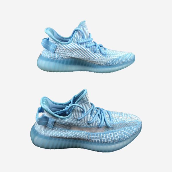 Y33zy-350-V2-Blue-Original-1.png Y33zy 350 V2 Blue Original