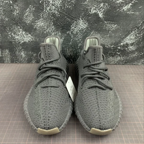 Y33zy-350-V2-Cindfr-3.webp Y33zy 350 V2 Cindfr