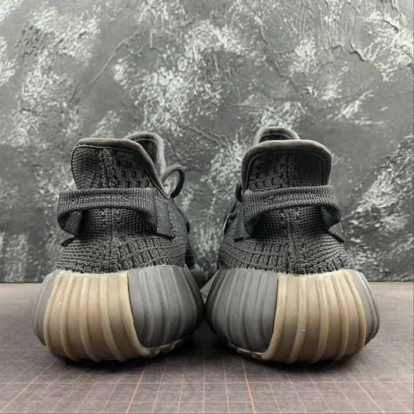 Y33zy-350-V2-Cindfr-4.webp Y33zy 350 V2 Cindfr