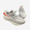 Y33zy-350-V2-Tailgt-1.png Y33zy 350 V2 Tailgt