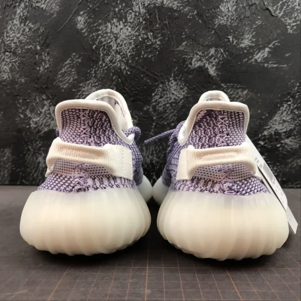 Y33zy-350-V2-Violet-Edition-3.webp Y33zy 350 V2 Violet Edition