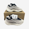 Y33zy 700 V3 Grey