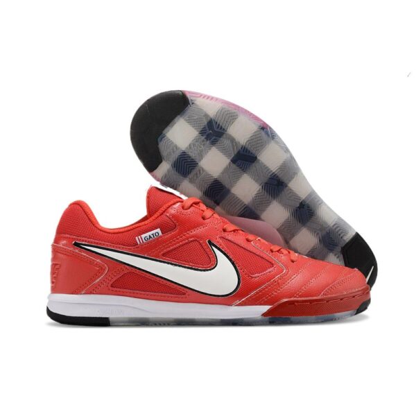 Supreme x Nike SB Gato