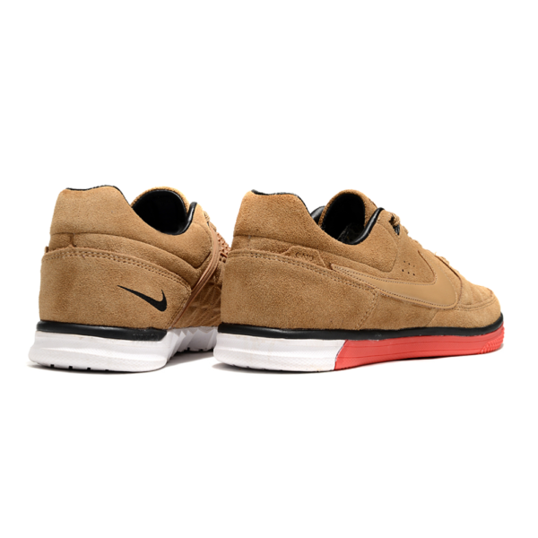 Nike Gato IC