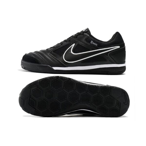 Supreme x Nike SB Gato
